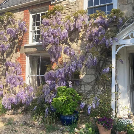Stroud House-3